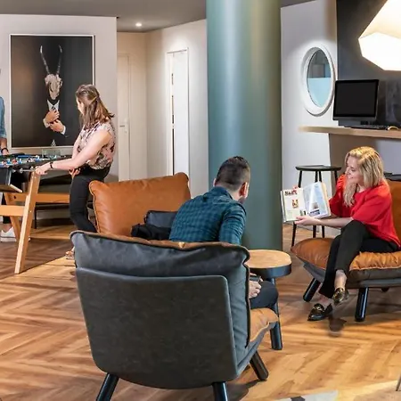 Pour 4 Personnes Avec Parking A Quelques Minutes A Pieds De Paris Expo Porte De Versailles * Issy-les-Moulineaux